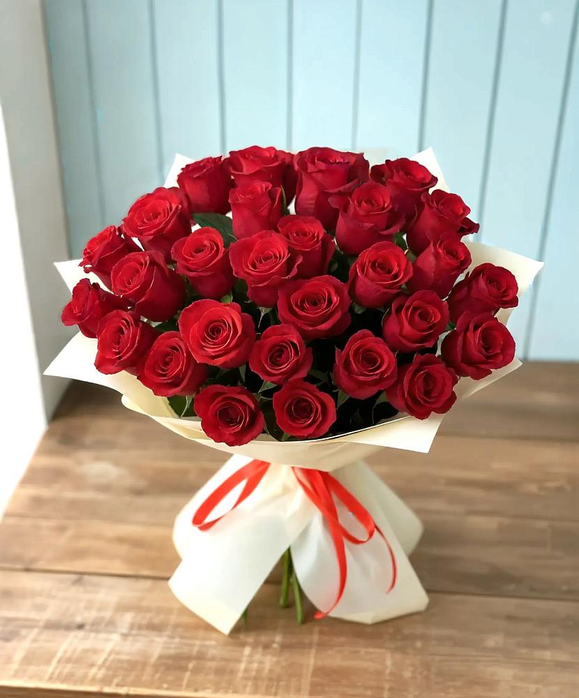 Букет 29 Красных роз в Калининце