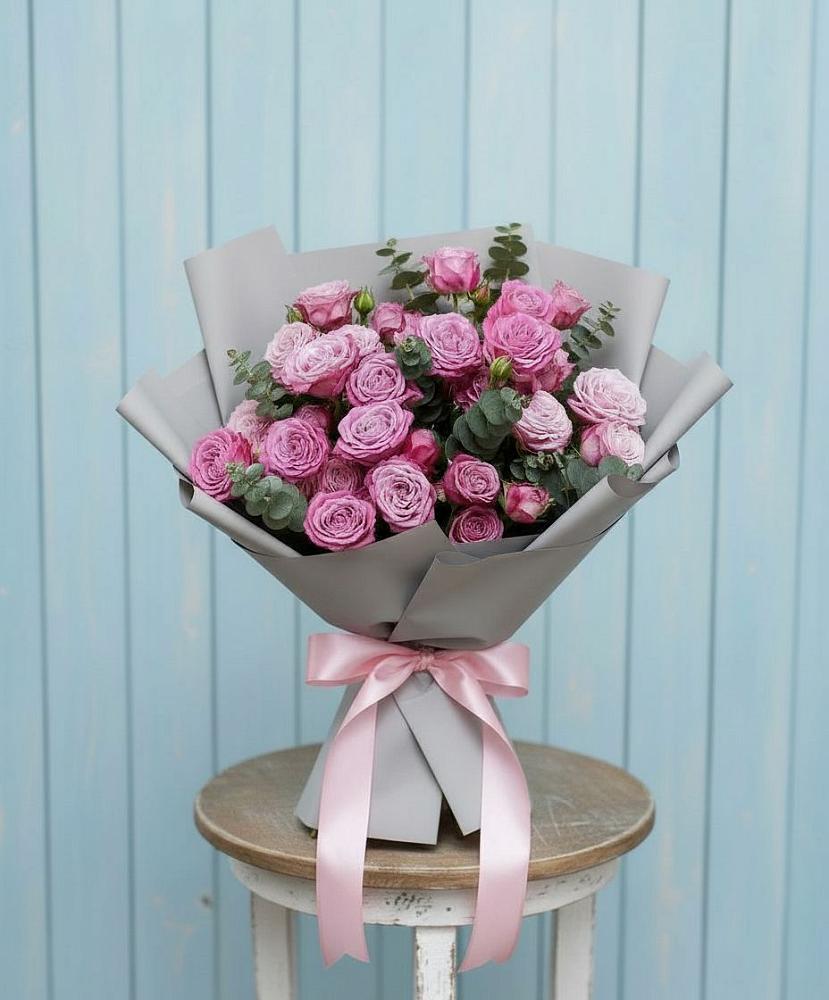 Букет цветов из: Розы в Калининце