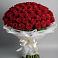 Букет 101 Красная роза Блэк Мэджик в Калининце