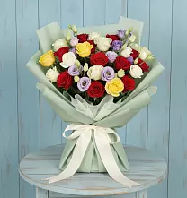 Букет цветов из:  Розы в Калининце