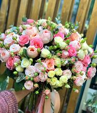 Букет цветов из:  Розы #REPLACE_PRED# Калининце