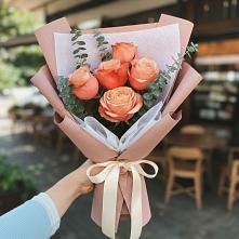 Букет цветов из:  Розы #REPLACE_PRED# Калининце
