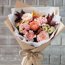 Букет цветов из:  Гвоздики, Хризантемы и Розы в Калининце