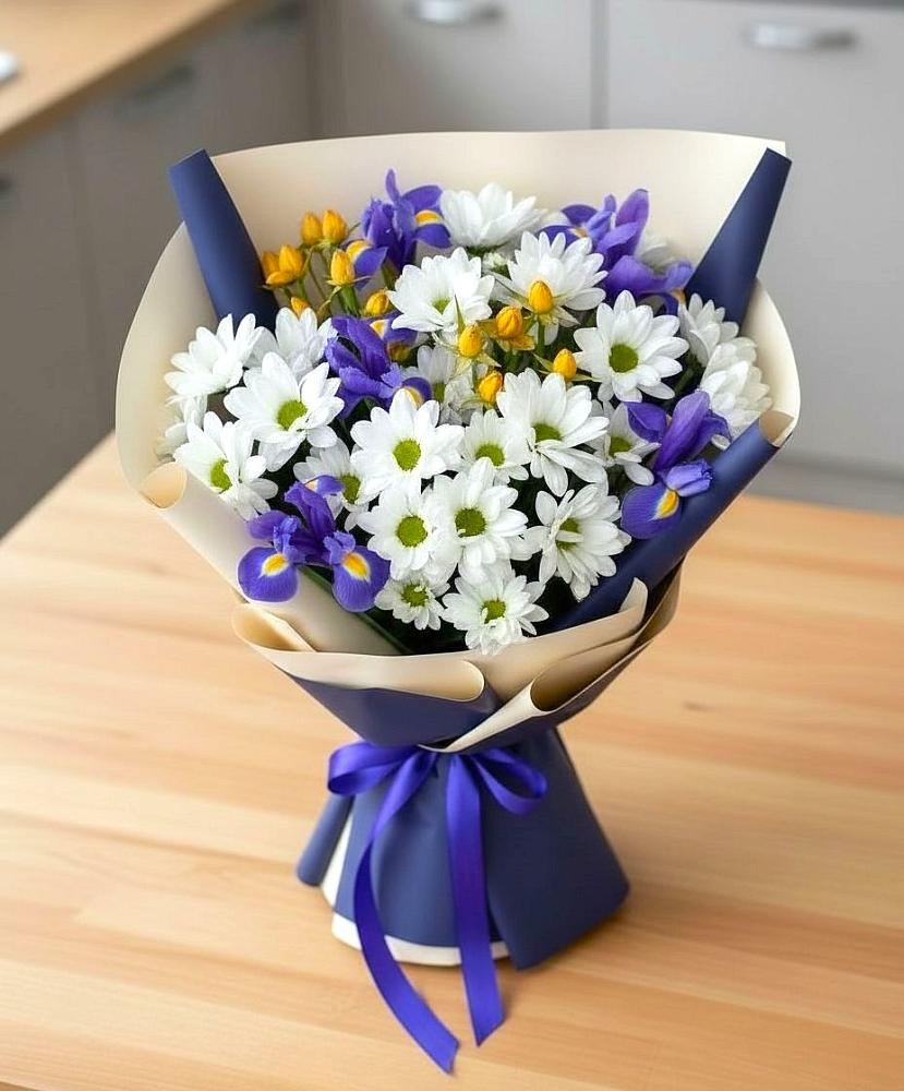 Букет цветов из: Розы, Ирисы и Хризантемы в Калининце