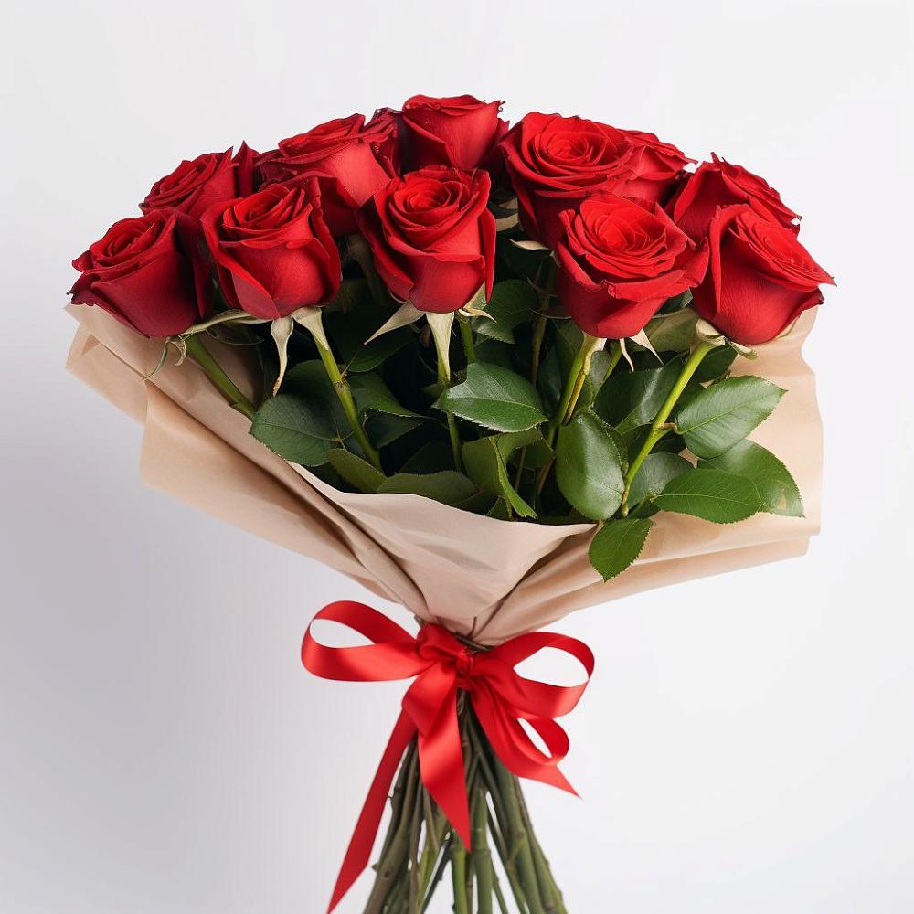 Букет 11 Красных роз Эдлесс Лав в Калининце