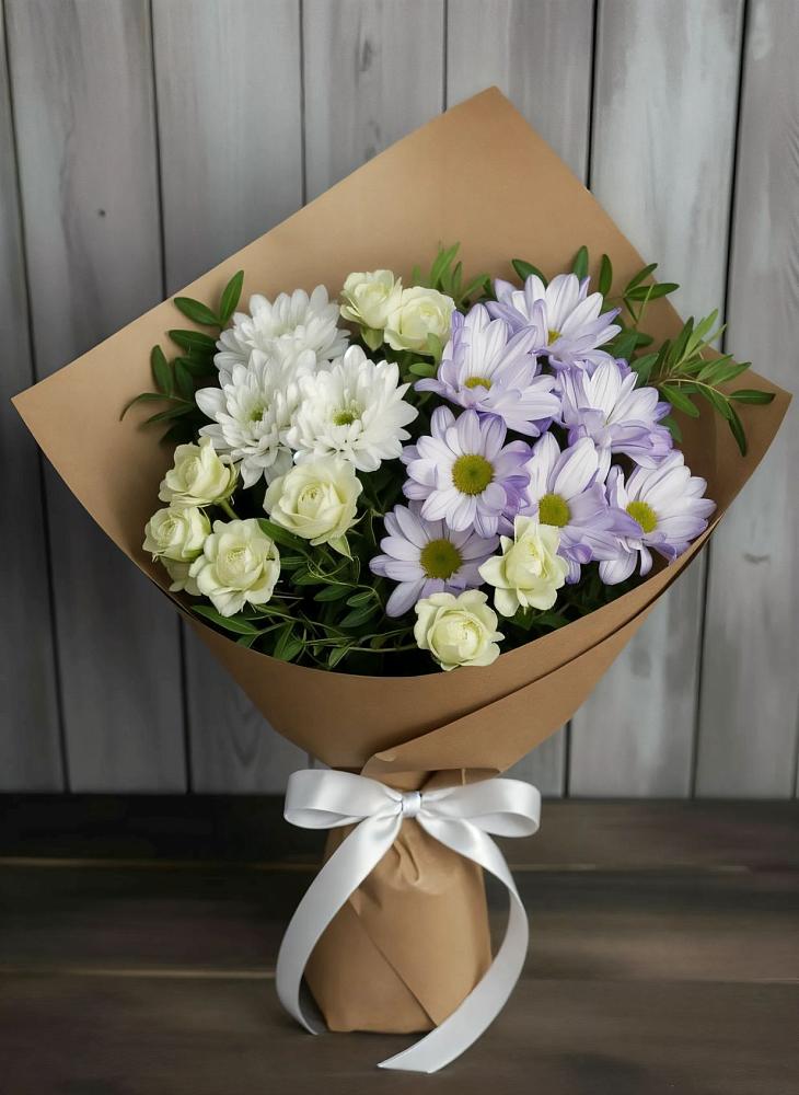 Букет цветов из: Хризантемы и Розы в Калининце